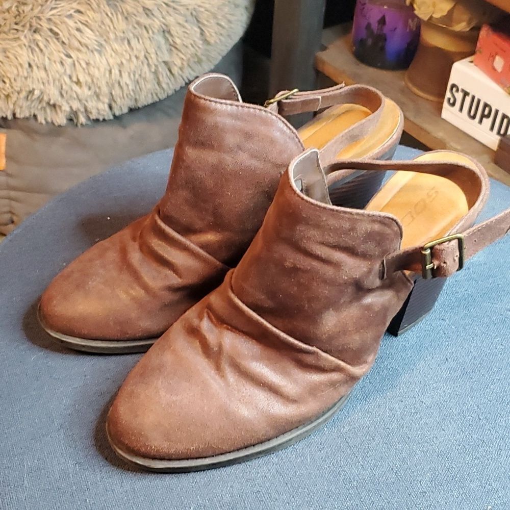 SODA, Women's Brown 3 "block Heel Shoes Size 10‎